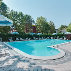 https://hotel-stacchini.emilia-romagnahotels.net